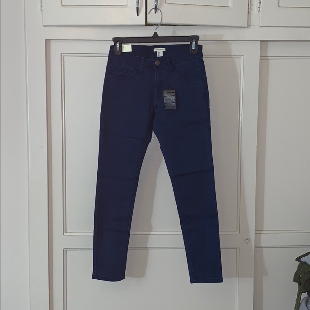 Blue skinny jeans